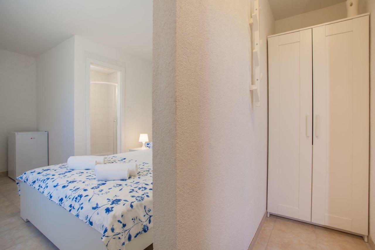 Dandic Apartment *